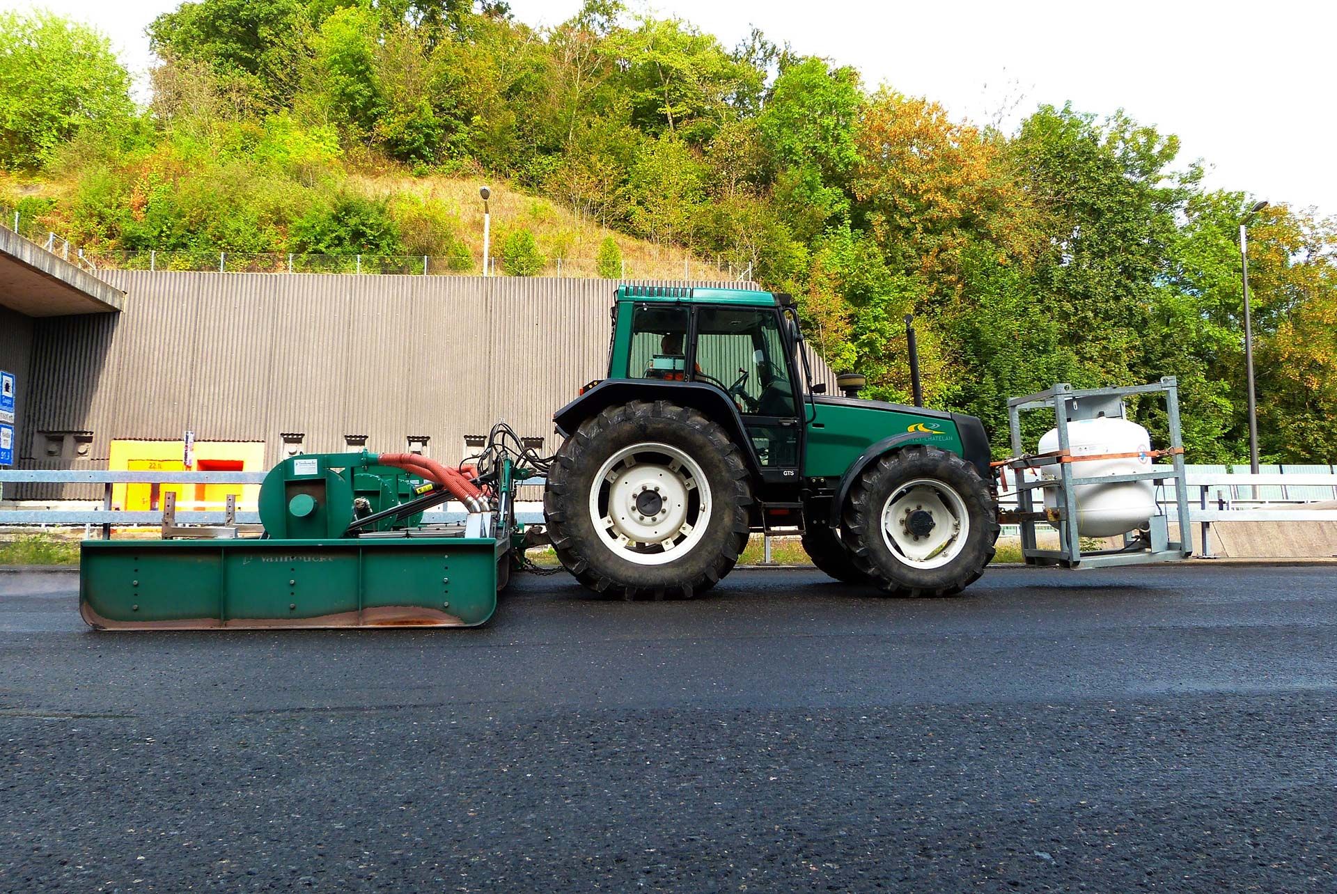 Echangeur-2016-02---Pittet-Chatelan---Rechauffeuse-de-sol_profil-ID-680687.jpg